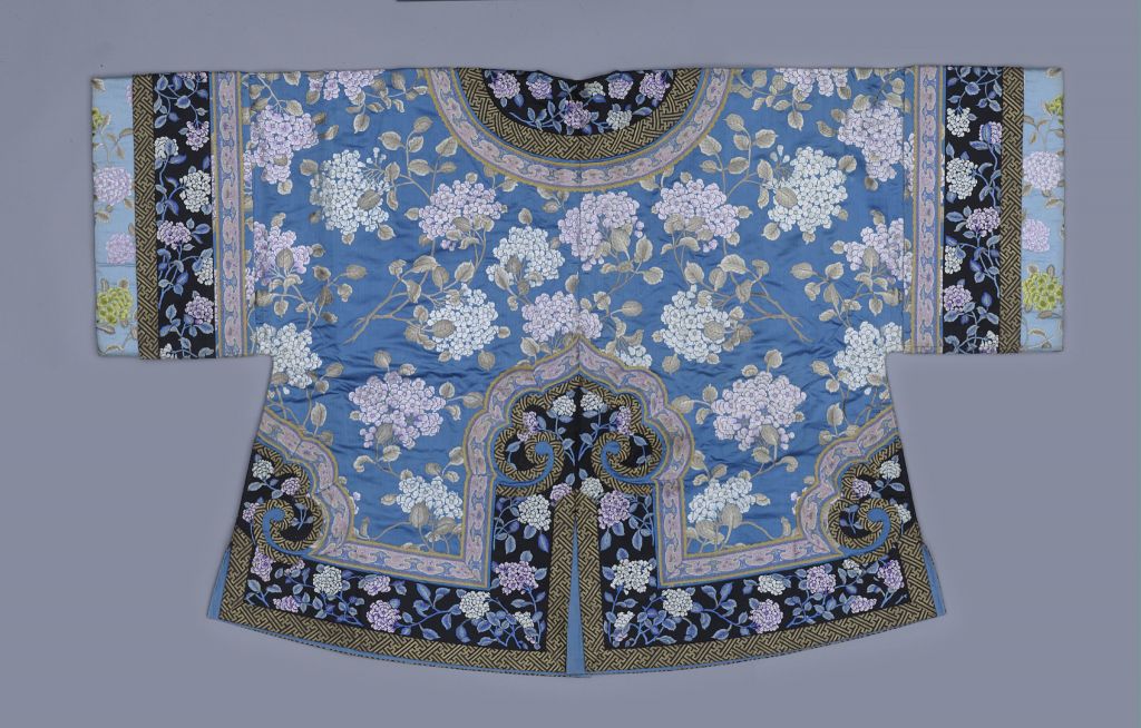 图片[2]-Moonlight satin embroidered embroidered embroidered embroidered ball flower jacket-China Archive